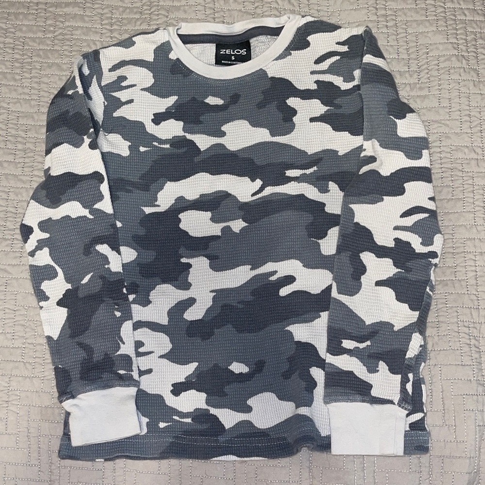 ZELOS White and Gray Camo Long Sleeve Top